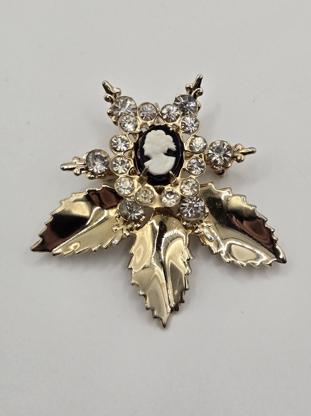 Gold Cameo & Crystal Leaf Brooch - Elegant Women's Jewelry